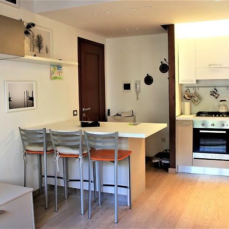 Appartamento Via Mazzini 罗维戈 外观 照片