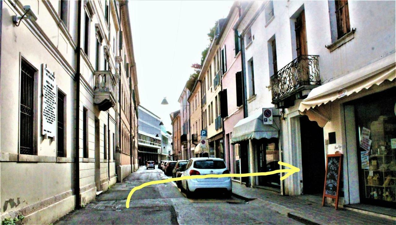 Appartamento Via Mazzini 罗维戈 外观 照片